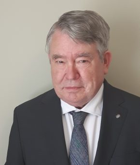 Dr Stephen Bolton Profile Image